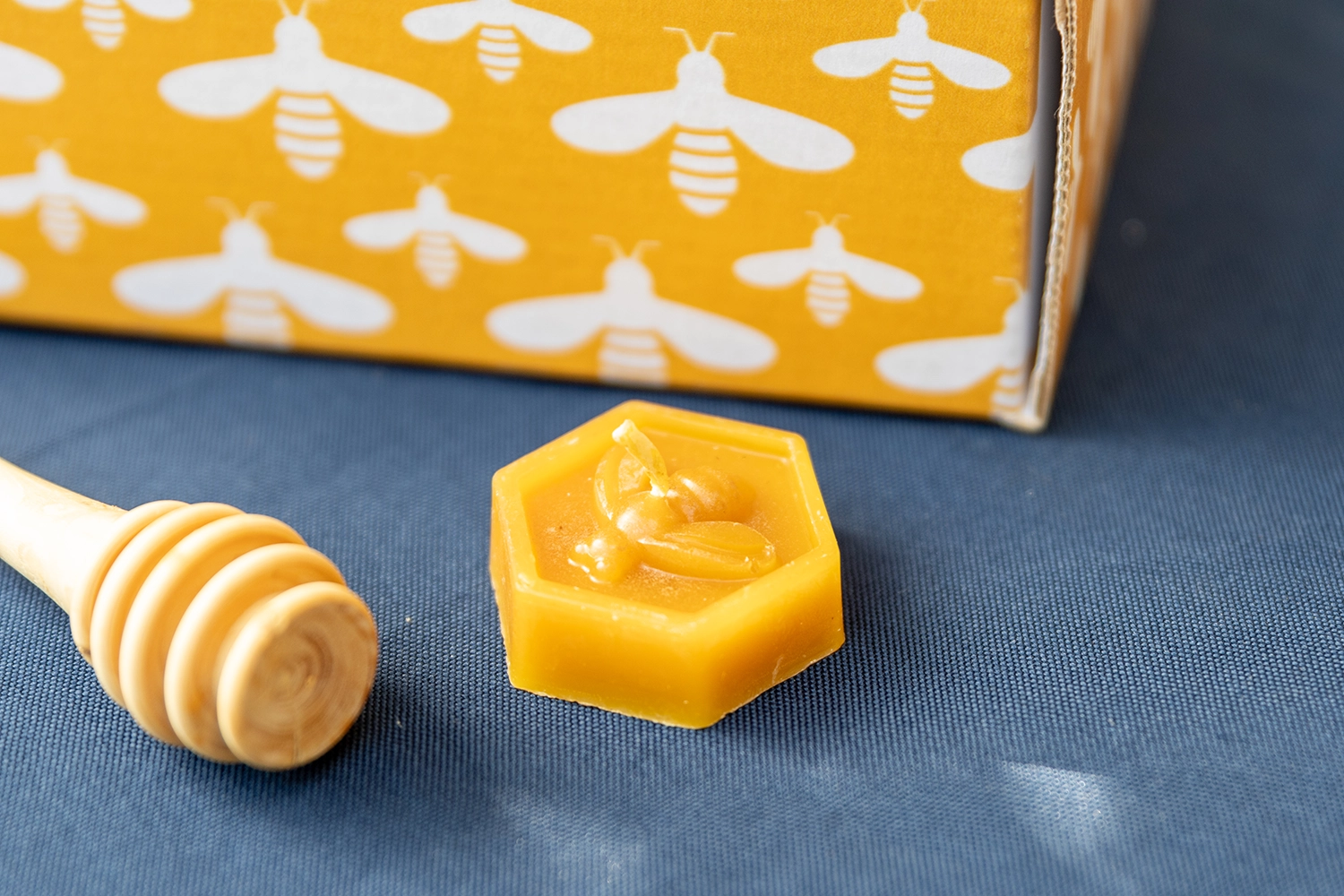 Pack-shot de produit réalisé par Aurélie Rivière, photographe à l'Ile de la Réunion
